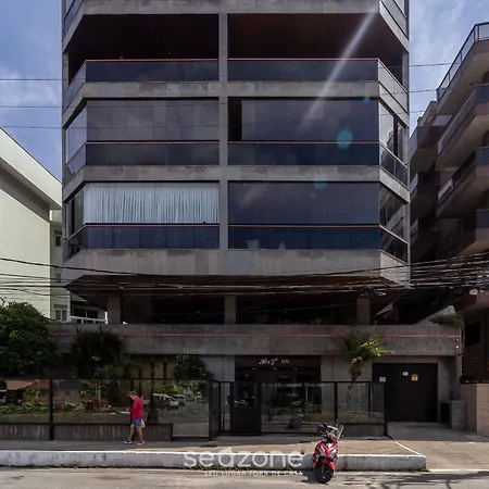 Cobertura c/ vista para mar em Cabo Frio/RJ IBZ402-2